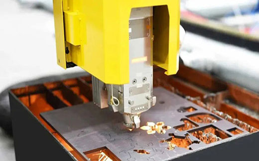 人生就是博官网高功率8025/6025/6020宽幅激光切割机Class1级防护